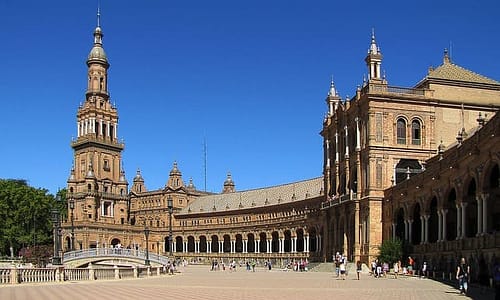 Tour a Siviglia Madrid e Andalusia: Aereo+Treno – Speciale Vacanza per Single