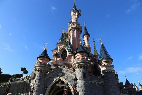 Tour PARIGI – EURODISNEY Easy Speciale Famiglia – Nucleo familiare composto da 4 persone